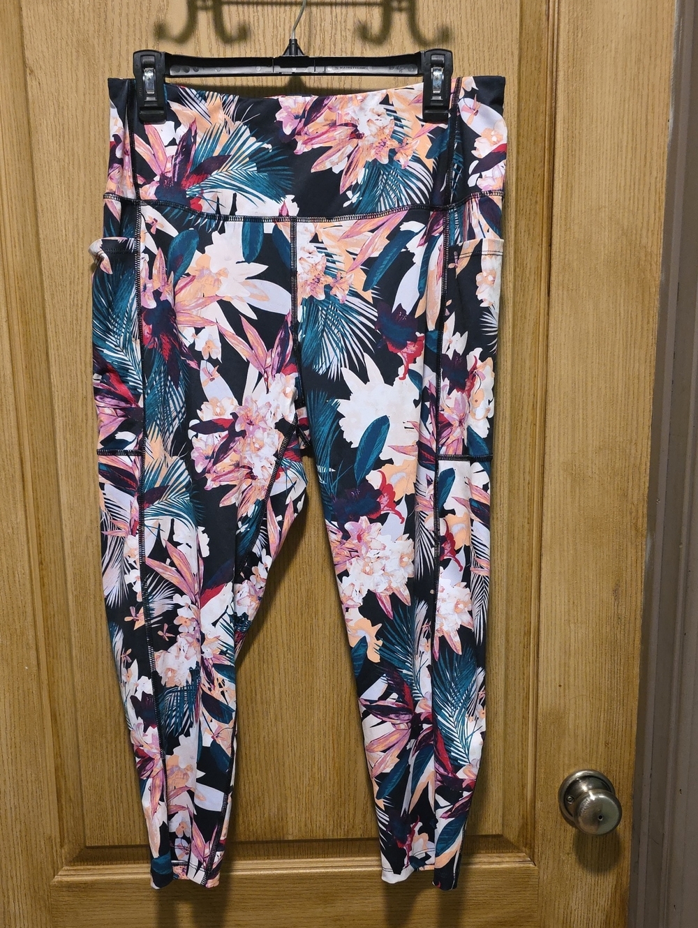 Apana Floral High-Rise Leggings in Black, Pink, Teal
